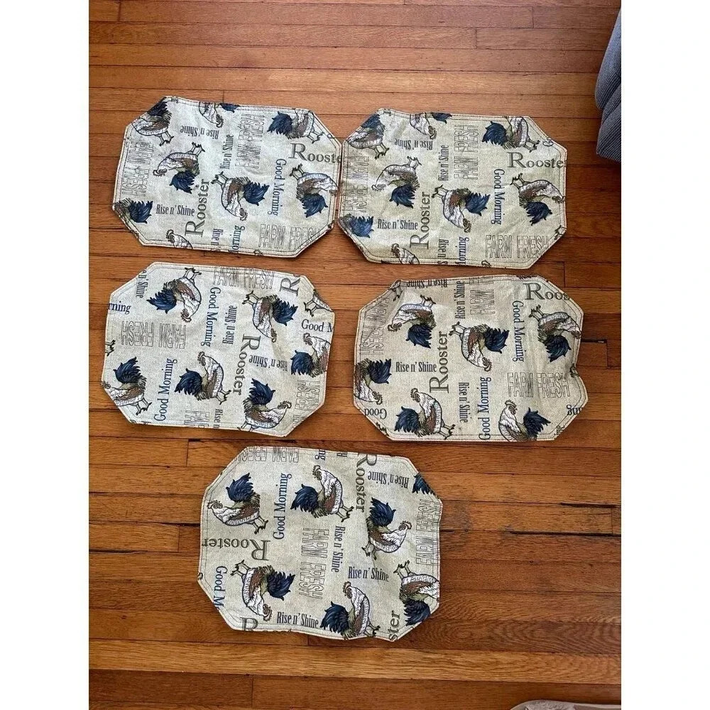 (5) Rooster table placemats